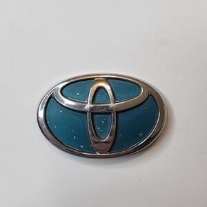 1991 TOYOTA FRONT GRILLE LOGO EMBLEM ABS8244